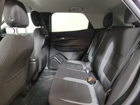 Used 2023 Chevrolet TrailBlazer LT w/ Convenience Package FWD image 23