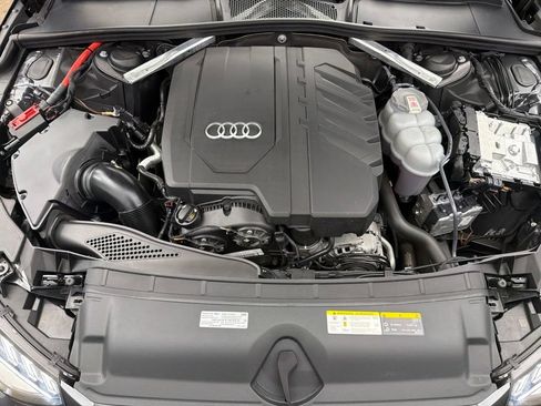 Used 2022 Audi A4 2.0T Premium Plus w/ Premium Plus Package AWD/4WD image 31