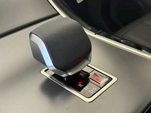 Certified 2026 Land Rover Range Rover Evoque S image 19