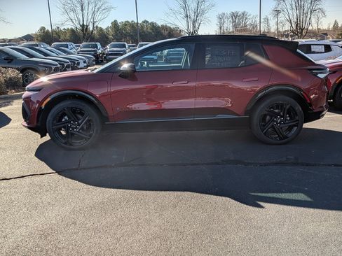 New 2026 Chevrolet Equinox EV RS image 5