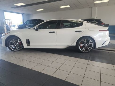 Used 2019 Kia Stinger GT2 AWD/4WD image 6
