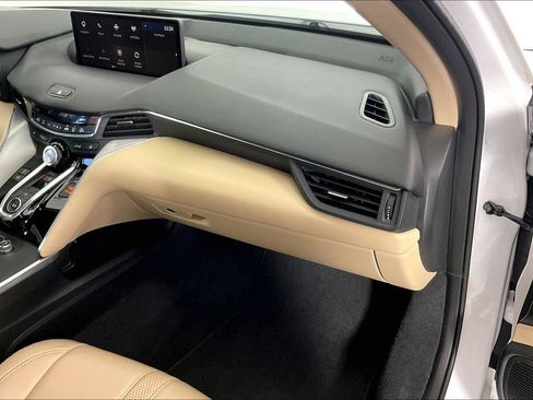 Used 2025 Acura TLX w/ Technology Package FWD image 18