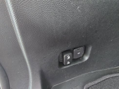 Used 2022 Ford Edge SEL w/ Convenience Package image 15