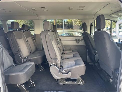 Certified 2022 Ford Transit 350 XLT image 23