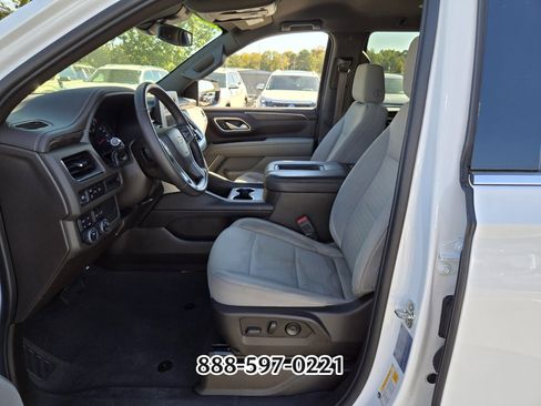 Used 2023 Chevrolet Tahoe LS image 9