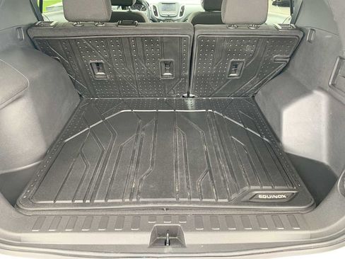 Certified 2023 Chevrolet Equinox LT image 24