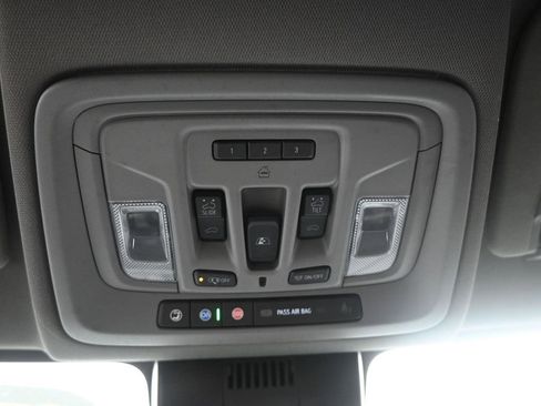 Used 2023 Chevrolet Silverado 1500 LTZ w/ LTZ Premium Package image 19