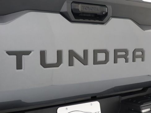 Used 2023 Toyota Tundra SR5 w/ SR5 Convenience Package AWD/4WD image 14