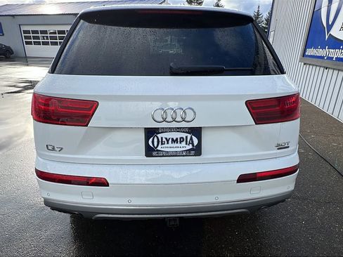 Used 2018 Audi Q7 3.0T Premium Plus w/ Premium Plus Package image 9
