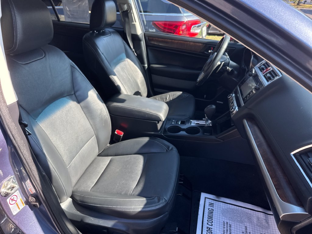 Used 2017 Subaru Outback 2.5i Limited AWD/4WD image 24