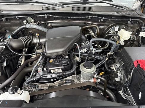 Used 2023 Toyota Tacoma SR5 image 31