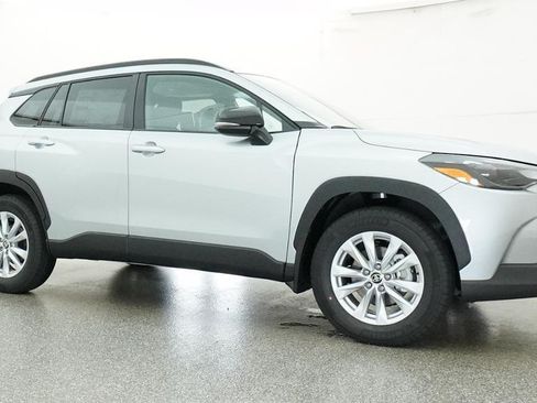 New 2026 Toyota Corolla Cross LE FWD image 11