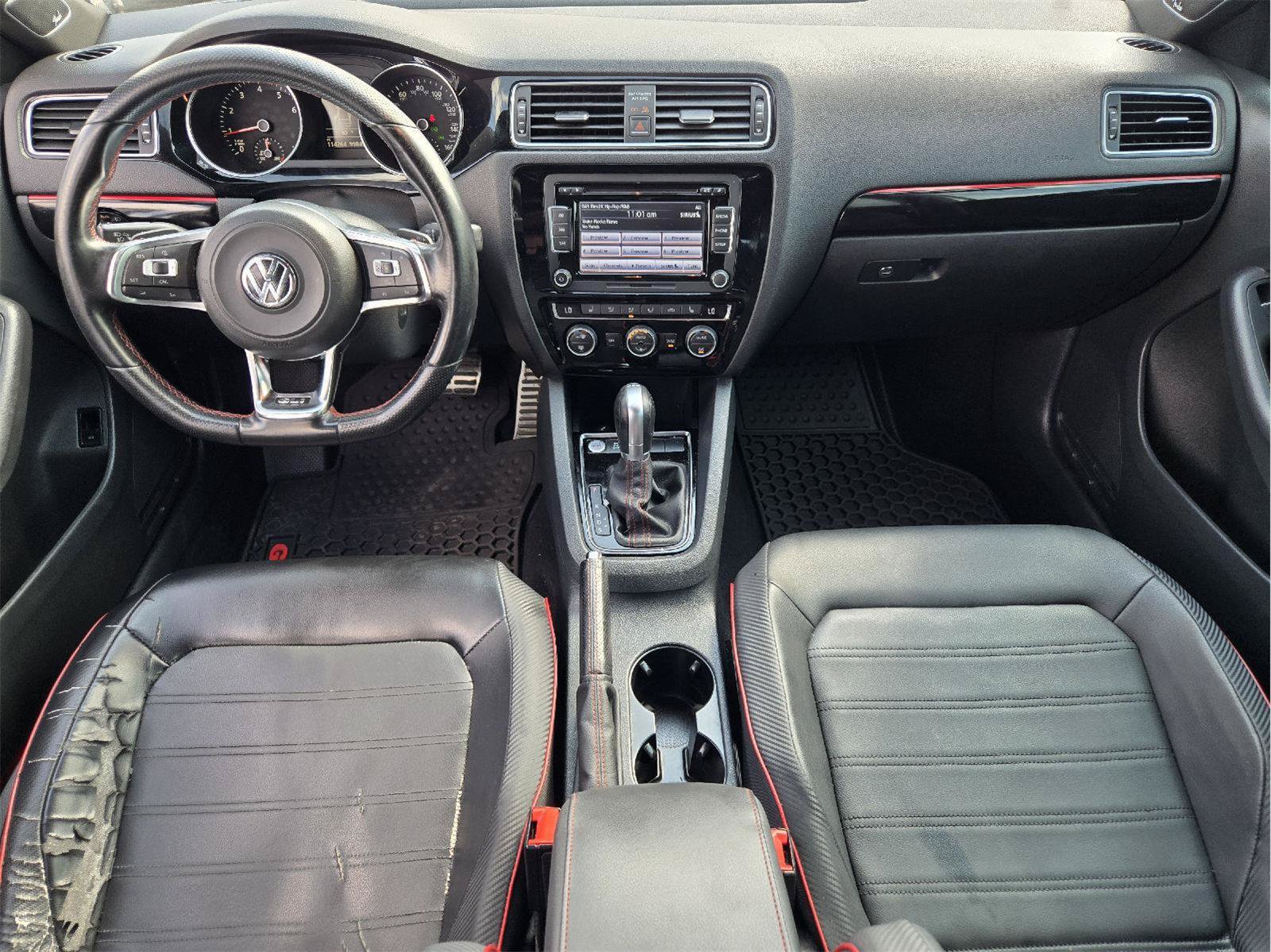 Used 2015 Volkswagen Jetta GLI SE FWD image 26