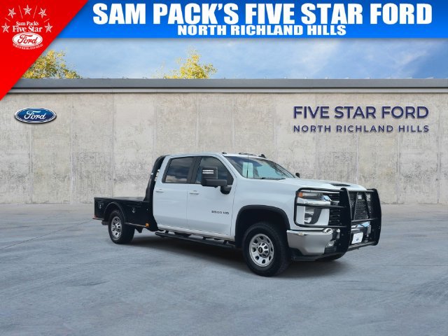 Used 2023 Chevrolet Silverado 2500 LT w/ Convenience Package AWD/4WD image 2