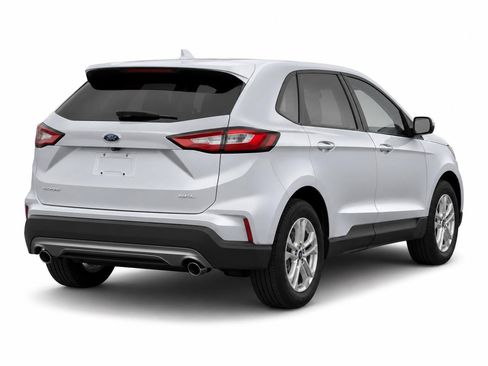 Used 2024 Ford Edge SEL w/ Convenience Package AWD/4WD image 3