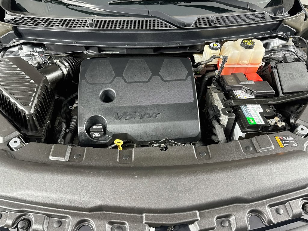 Used 2019 Buick Enclave Essence AWD/4WD image 39