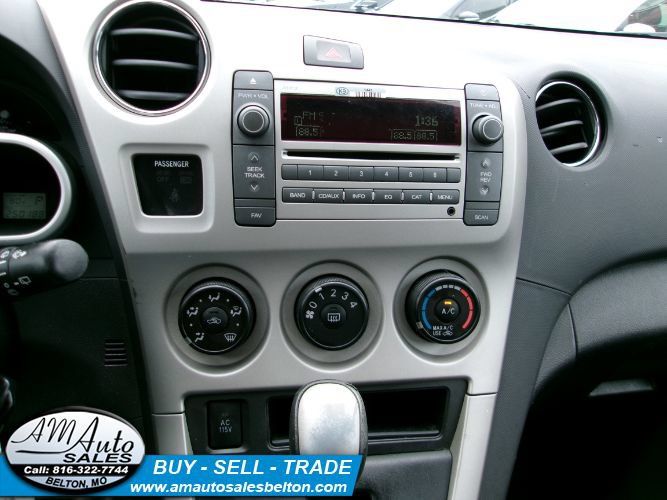 Used 2009 Pontiac Vibe GT FWD image 13