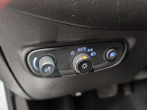 Certified 2022 Chevrolet Equinox Premier image 16