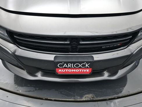 Used 2019 Dodge Charger SXT image 30