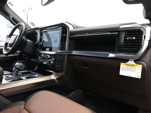 Certified 2025 Ford F150 King Ranch AWD/4WD image 23