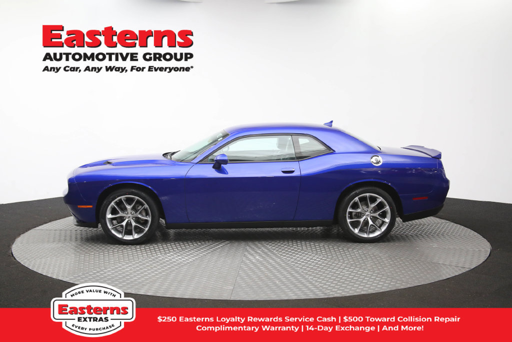 Used 2022 Dodge Challenger SXT w/ Plus Package RWD image 61