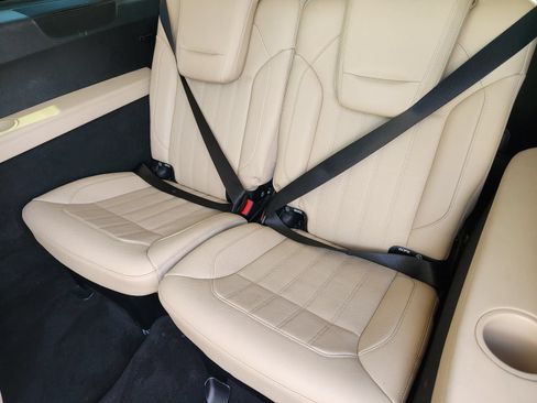 Used 2017 Mercedes-Benz GLS 450 4MATIC w/ Premium Package image 41