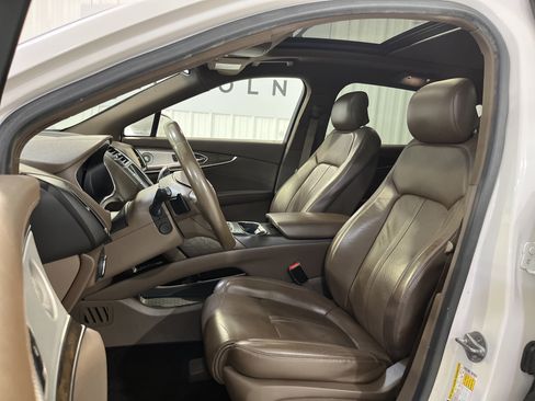 Used 2016 Lincoln MKX Reserve w/ Luxury Package AWD/4WD image 10