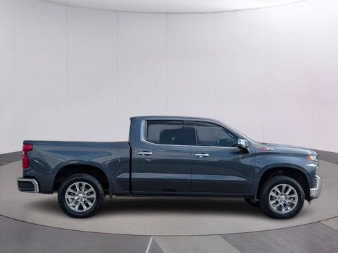 Used 2020 Chevrolet Silverado 1500 LTZ w/ LTZ Plus Package AWD/4WD image 7