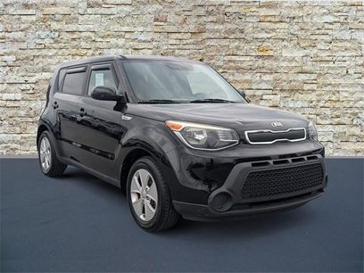 Used 2016 Kia Soul Base w/ Convenience Package