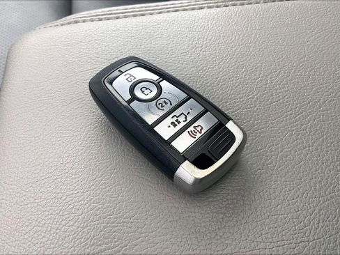 Used 2021 Ford F150 XLT w/ Equipment Group 302A High image 14