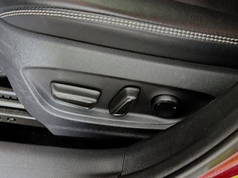 Used 2022 Toyota Corolla LE w/ Premium Interior Package image 16