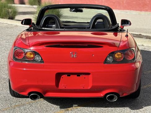 Used 2004 Honda S2000 image 6