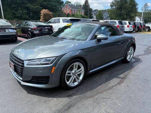 Used 2017 Audi TT 2.0T AWD/4WD image 2