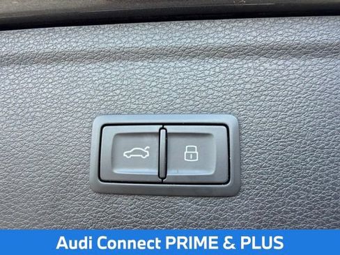 Used 2018 Audi SQ5 Prestige w/ Prestige Package AWD/4WD image 22