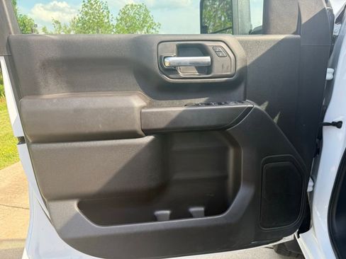 Used 2025 Chevrolet Silverado 2500 W/T w/ WT Convenience Package AWD/4WD image 23