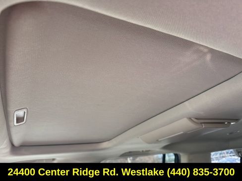 Used 2019 Cadillac Escalade ESV Luxury w/ Escalade Sport Edition image 11