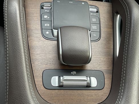 Certified 2022 Mercedes-Benz GLE 450 4MATIC image 35