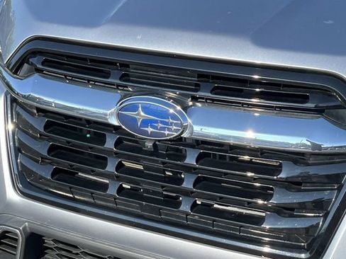 Used 2024 Subaru Ascent Touring AWD/4WD image 9