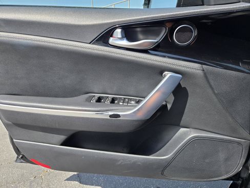 Used 2019 Kia Stinger RWD image 20