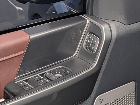 Certified 2022 Ford F150 Lariat AWD/4WD image 26