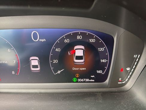 Used 2024 Honda Accord EX image 9