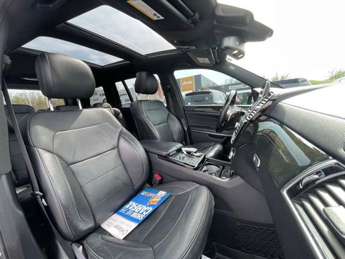 Used 2019 Mercedes-Benz GLS 550 4MATIC image 13