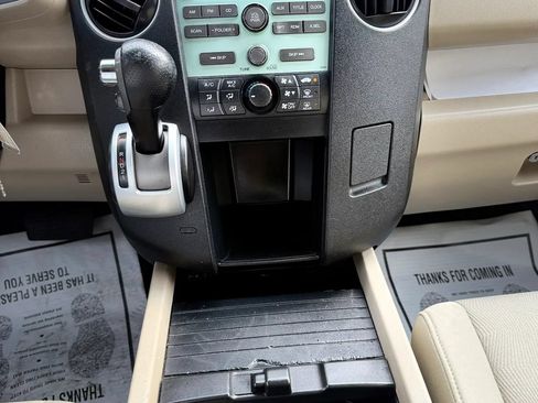 Used 2009 Honda Pilot LX image 17