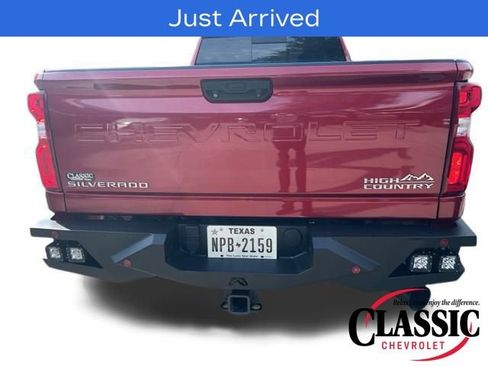 Used 2020 Chevrolet Silverado 3500 High Country w/ Technology Package image 38