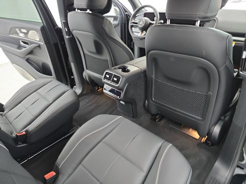 New 2026 Mercedes-Benz GLS 580 GLS 580 image 11