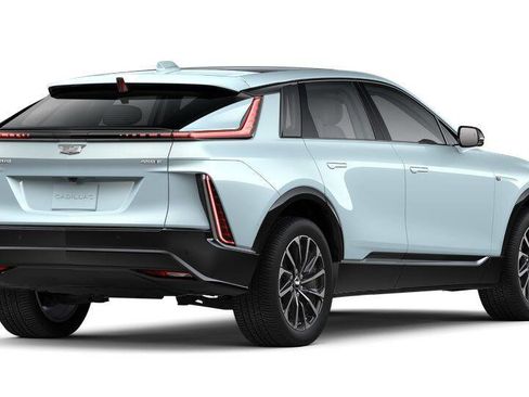 New 2026 Cadillac Lyriq Sport image 31