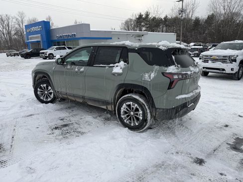 New 2026 Chevrolet Equinox LT image 3