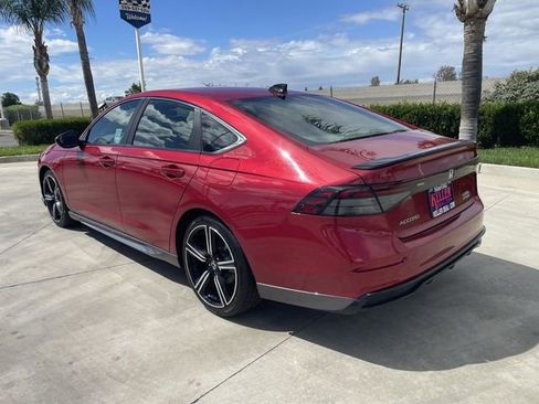 Used 2024 Honda Accord Sport image 6