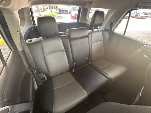 Used 2020 Toyota 4Runner SR5 Premium AWD/4WD image 29