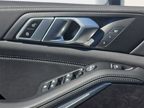 Used 2024 BMW X5 xDrive50e w/ Parking Assistance Package image 32